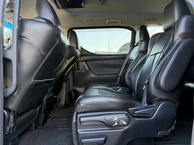 TOYOTA ALPHARD 3.5SA