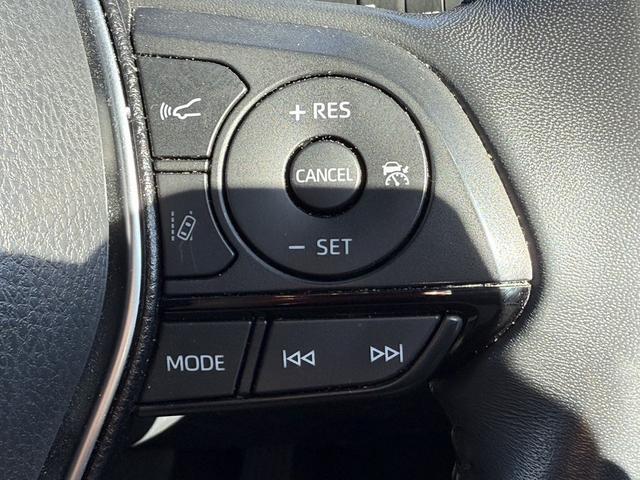 ハリアーハイブリッド G 禁煙車 ブラインドスポットモニター 純正12.3インチナビ フルセグ バックカメラ アダプティブクルーズコントロール 電動リアゲート ビルトインETC2.0 シートヒーター 純正18インチアルミ(6枚目)