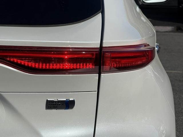 ハリアーハイブリッド G 禁煙車 ブラインドスポットモニター 純正12.3インチナビ フルセグ バックカメラ アダプティブクルーズコントロール 電動リアゲート ビルトインETC2.0 シートヒーター 純正18インチアルミ(13枚目)