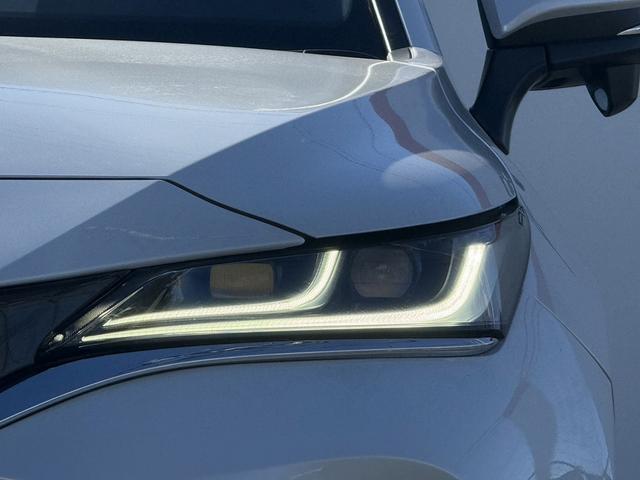 ハリアーハイブリッド G 禁煙車 ブラインドスポットモニター 純正12.3インチナビ フルセグ バックカメラ アダプティブクルーズコントロール 電動リアゲート ビルトインETC2.0 シートヒーター 純正18インチアルミ(26枚目)