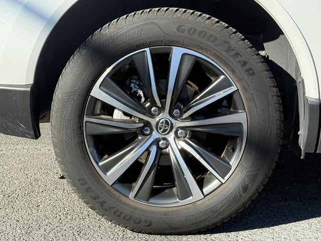 ハリアーハイブリッド G 禁煙車 ブラインドスポットモニター 純正12.3インチナビ フルセグ バックカメラ アダプティブクルーズコントロール 電動リアゲート ビルトインETC2.0 シートヒーター 純正18インチアルミ(31枚目)