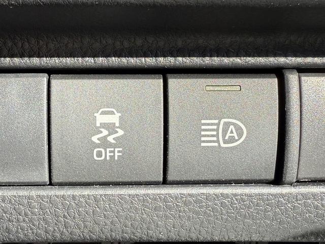 ハリアーハイブリッド G 禁煙車 ブラインドスポットモニター 純正12.3インチナビ フルセグ バックカメラ アダプティブクルーズコントロール 電動リアゲート ビルトインETC2.0 シートヒーター 純正18インチアルミ(53枚目)