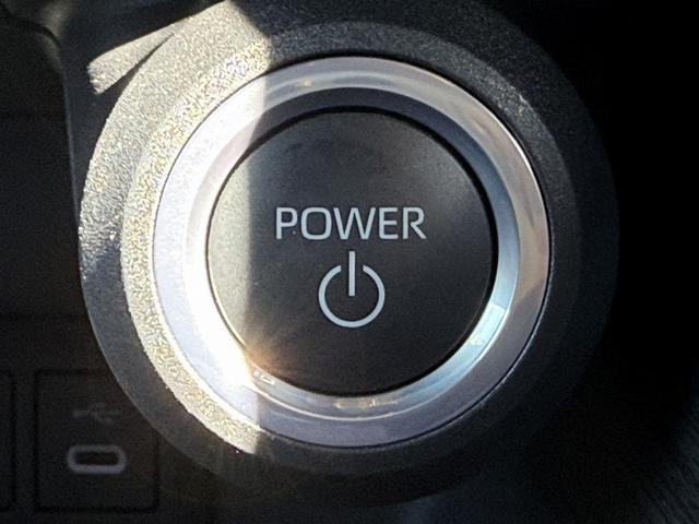 ハリアーハイブリッド G 禁煙車 ブラインドスポットモニター 純正12.3インチナビ フルセグ バックカメラ アダプティブクルーズコントロール 電動リアゲート ビルトインETC2.0 シートヒーター 純正18インチアルミ(54枚目)