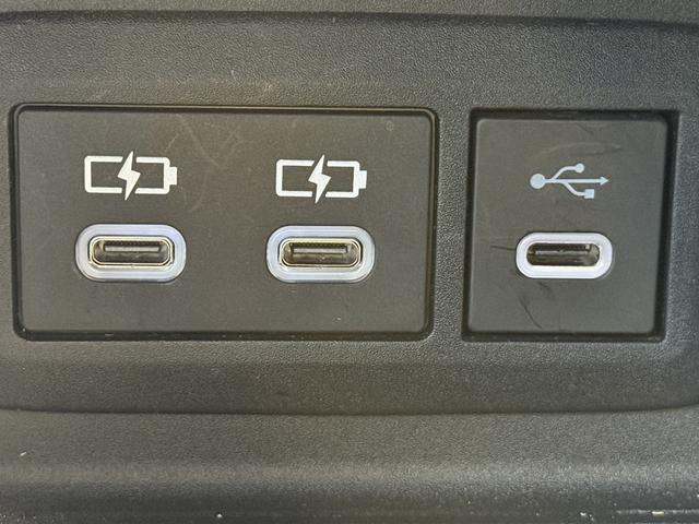 ハリアーハイブリッド G 禁煙車 ブラインドスポットモニター 純正12.3インチナビ フルセグ バックカメラ アダプティブクルーズコントロール 電動リアゲート ビルトインETC2.0 シートヒーター 純正18インチアルミ(55枚目)