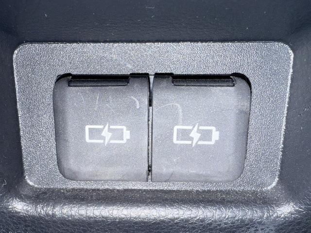 ハリアーハイブリッド G 禁煙車 ブラインドスポットモニター 純正12.3インチナビ フルセグ バックカメラ アダプティブクルーズコントロール 電動リアゲート ビルトインETC2.0 シートヒーター 純正18インチアルミ(63枚目)