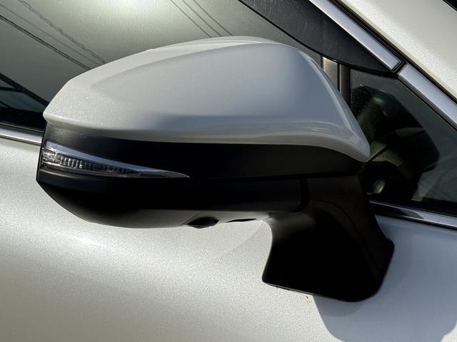 ハリアーハイブリッド Z レザーパッケージ 禁煙車 純正12.3インチナビ JBLサウンド 電動リアゲート アラウンドビューカメラ フルセグ シートエアコン ビルドインETC2.0 黒革シート パワーシート ステアリングヒーター 純正19AW(29枚目)