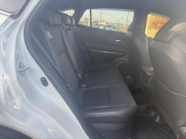 ハリアーハイブリッド Z レザーパッケージ 禁煙車 純正12.3インチナビ JBLサウンド 電動リアゲート アラウンドビューカメラ フルセグ シートエアコン ビルドインETC2.0 黒革シート パワーシート ステアリングヒーター 純正19AW(44枚目)