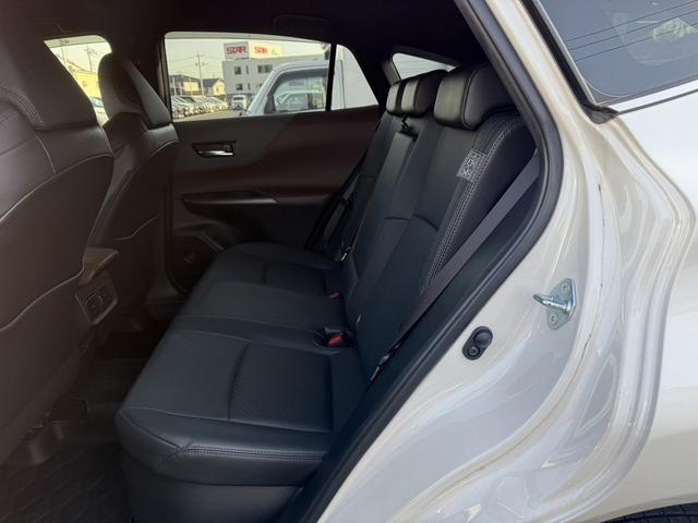 ハリアーハイブリッド Z レザーパッケージ 禁煙車 純正12.3インチナビ JBLサウンド 電動リアゲート アラウンドビューカメラ フルセグ シートエアコン ビルドインETC2.0 黒革シート パワーシート ステアリングヒーター 純正19AW(47枚目)