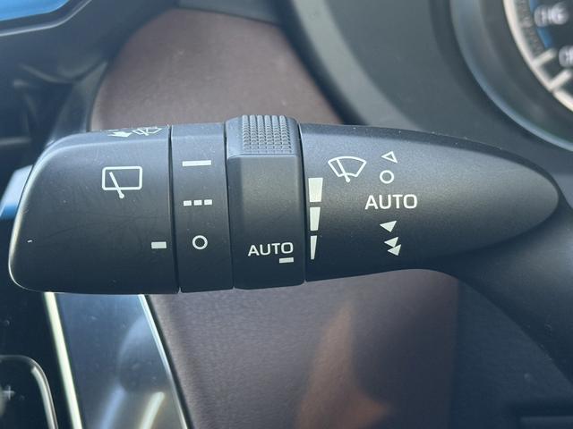 ハリアーハイブリッド Z レザーパッケージ 禁煙車 純正12.3インチナビ JBLサウンド 電動リアゲート アラウンドビューカメラ フルセグ シートエアコン ビルドインETC2.0 黒革シート パワーシート ステアリングヒーター 純正19AW(56枚目)