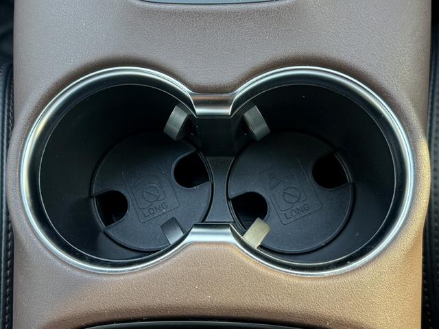 ハリアーハイブリッド Z レザーパッケージ 禁煙車 純正12.3インチナビ JBLサウンド 電動リアゲート アラウンドビューカメラ フルセグ シートエアコン ビルドインETC2.0 黒革シート パワーシート ステアリングヒーター 純正19AW(66枚目)