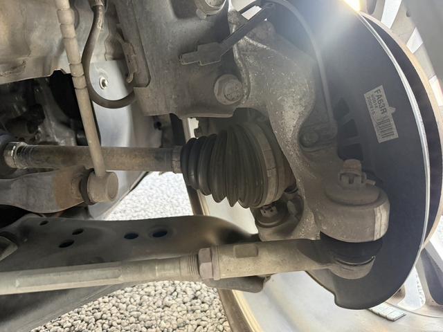 ハリアーハイブリッド Z レザーパッケージ 禁煙車 純正12.3インチナビ JBLサウンド 電動リアゲート アラウンドビューカメラ フルセグ シートエアコン ビルドインETC2.0 黒革シート パワーシート ステアリングヒーター 純正19AW(74枚目)