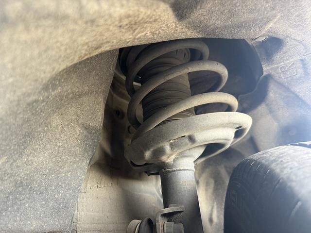 ハリアーハイブリッド Z レザーパッケージ 禁煙車 純正12.3インチナビ JBLサウンド 電動リアゲート アラウンドビューカメラ フルセグ シートエアコン ビルドインETC2.0 黒革シート パワーシート ステアリングヒーター 純正19AW(75枚目)