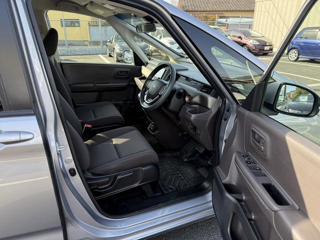 HONDA FREED PLUS HYBRID HYBRID B