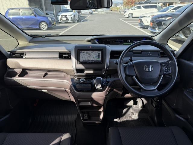 HONDA FREED PLUS HYBRID HYBRID B