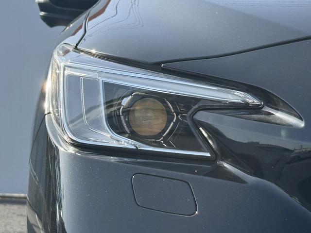 レヴォーグ STIスポーツ EX 禁煙車 レザーシート ハーマンカードン10スピーカー メモリー&メモリ付きパワーシート 衝突軽減 運転支援 電動リアゲート ステア連動ランプ ブラインドスポット 360度カメラ 11.6型純正ナビ(12枚目)