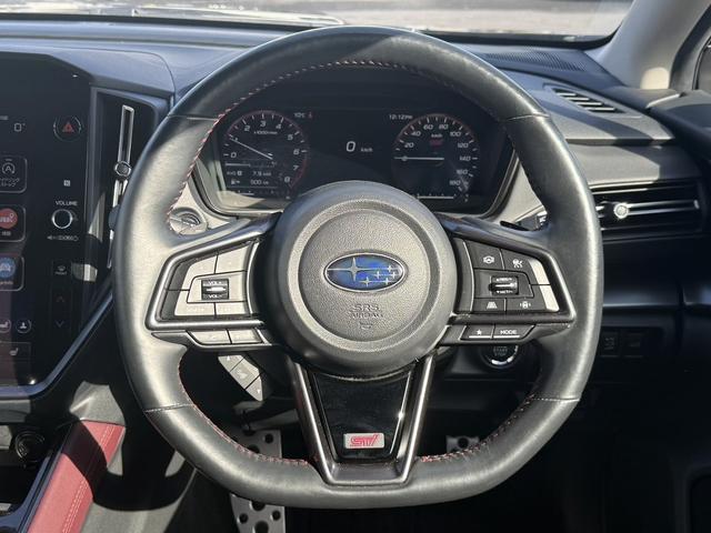 レヴォーグ STIスポーツ EX 禁煙車 レザーシート ハーマンカードン10スピーカー メモリー&メモリ付きパワーシート 衝突軽減 運転支援 電動リアゲート ステア連動ランプ ブラインドスポット 360度カメラ 11.6型純正ナビ(19枚目)