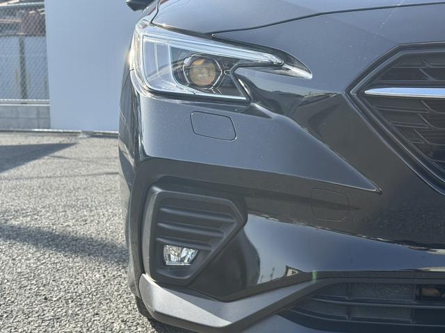 レヴォーグ STIスポーツ EX 禁煙車 レザーシート ハーマンカードン10スピーカー メモリー&メモリ付きパワーシート 衝突軽減 運転支援 電動リアゲート ステア連動ランプ ブラインドスポット 360度カメラ 11.6型純正ナビ(25枚目)