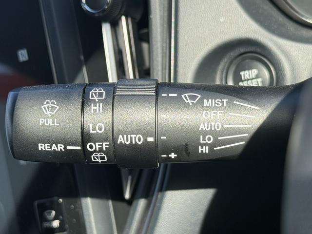 レヴォーグ STIスポーツ EX 禁煙車 レザーシート ハーマンカードン10スピーカー メモリー&メモリ付きパワーシート 衝突軽減 運転支援 電動リアゲート ステア連動ランプ ブラインドスポット 360度カメラ 11.6型純正ナビ(57枚目)