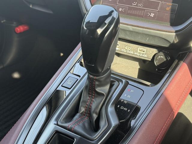 レヴォーグ STIスポーツ EX 禁煙車 レザーシート ハーマンカードン10スピーカー メモリー&メモリ付きパワーシート 衝突軽減 運転支援 電動リアゲート ステア連動ランプ ブラインドスポット 360度カメラ 11.6型純正ナビ(64枚目)