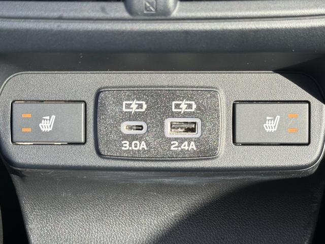 レヴォーグ STIスポーツ EX 禁煙車 レザーシート ハーマンカードン10スピーカー メモリー&メモリ付きパワーシート 衝突軽減 運転支援 電動リアゲート ステア連動ランプ ブラインドスポット 360度カメラ 11.6型純正ナビ(77枚目)