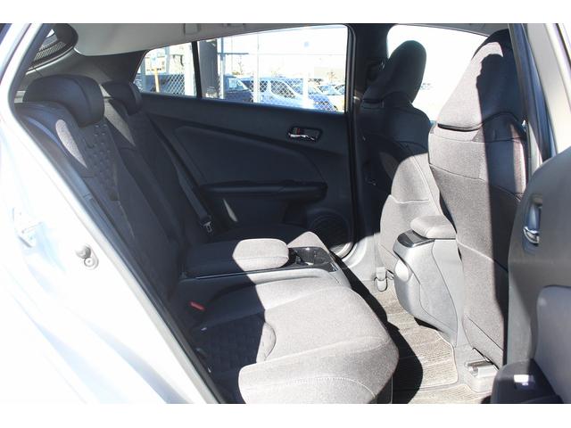 プリウスPHV Sナビパッケージ 禁煙車 メーカー11.6インチナビ ソーラー充電システム ビルトインETC2.0 アクセサリーコンセント セーフティーセンスパッケージ 快適温熱シート アダクティブクルーズコントロール バックカメラ(43枚目)