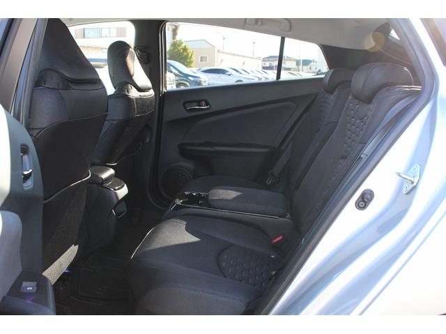 プリウスPHV Sナビパッケージ 禁煙車 メーカー11.6インチナビ ソーラー充電システム ビルトインETC2.0 アクセサリーコンセント セーフティーセンスパッケージ 快適温熱シート アダクティブクルーズコントロール バックカメラ(45枚目)