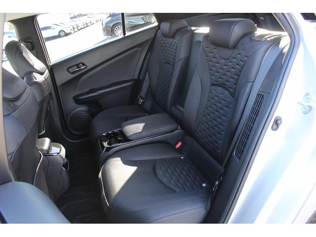 プリウスPHV Sナビパッケージ 禁煙車 メーカー11.6インチナビ ソーラー充電システム ビルトインETC2.0 アクセサリーコンセント セーフティーセンスパッケージ 快適温熱シート アダクティブクルーズコントロール バックカメラ(46枚目)