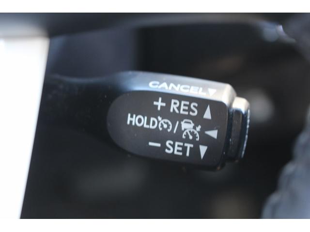 プリウスPHV Sナビパッケージ 禁煙車 メーカー11.6インチナビ ソーラー充電システム ビルトインETC2.0 アクセサリーコンセント セーフティーセンスパッケージ 快適温熱シート アダクティブクルーズコントロール バックカメラ(52枚目)