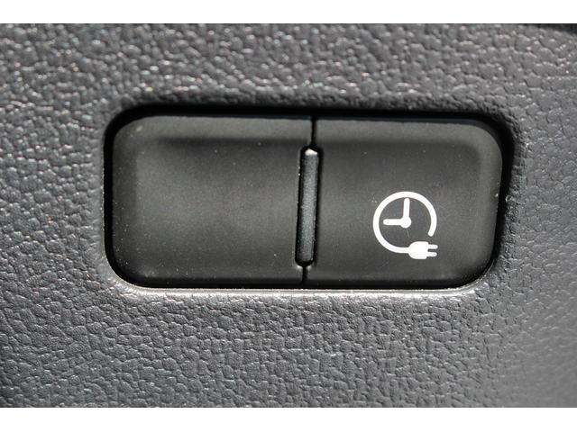 プリウスPHV Sナビパッケージ 禁煙車 メーカー11.6インチナビ ソーラー充電システム ビルトインETC2.0 アクセサリーコンセント セーフティーセンスパッケージ 快適温熱シート アダクティブクルーズコントロール バックカメラ(58枚目)