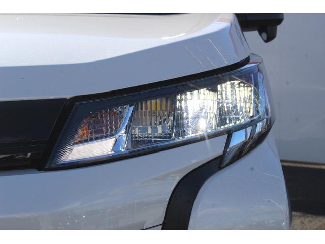 ノア X 禁煙車 純正8インチディスプレイオーディオ 片側パワースライドドア バックモニター ETC トヨタセーフティーセンス アダクティブクルーズコントロール 衝突軽減ブレーキ オートブレーキホールド LED(17枚目)