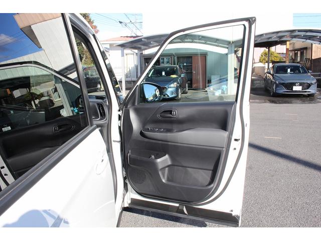 ノア X 禁煙車 純正8インチディスプレイオーディオ 片側パワースライドドア バックモニター ETC トヨタセーフティーセンス アダクティブクルーズコントロール 衝突軽減ブレーキ オートブレーキホールド LED(34枚目)