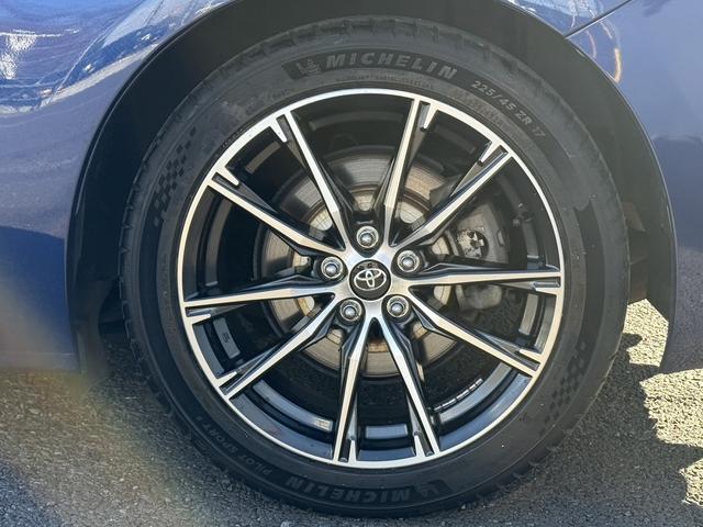 ８６ ＧＴ　禁煙車　ワンオーナー　オートエアコン　パドルシフト　純正１７インチアルミホイール　ＬＥＤヘッドライト　フォグライト　横滑り防止　電動格納ミラー　スマートキー　プッシュスタート（14枚目）