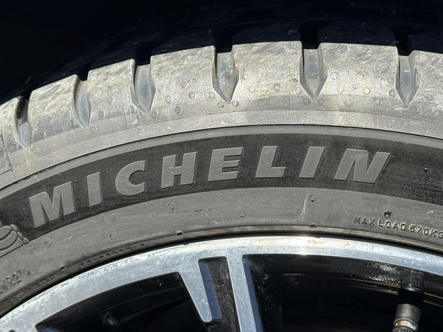 ８６ ＧＴ　禁煙車　ワンオーナー　オートエアコン　パドルシフト　純正１７インチアルミホイール　ＬＥＤヘッドライト　フォグライト　横滑り防止　電動格納ミラー　スマートキー　プッシュスタート（33枚目）