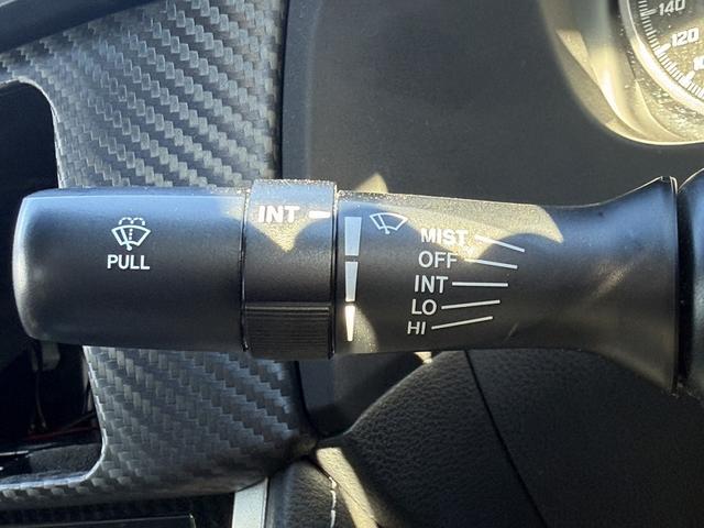 ８６ ＧＴ　禁煙車　ワンオーナー　オートエアコン　パドルシフト　純正１７インチアルミホイール　ＬＥＤヘッドライト　フォグライト　横滑り防止　電動格納ミラー　スマートキー　プッシュスタート（50枚目）