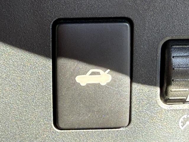 ８６ ＧＴ　禁煙車　ワンオーナー　オートエアコン　パドルシフト　純正１７インチアルミホイール　ＬＥＤヘッドライト　フォグライト　横滑り防止　電動格納ミラー　スマートキー　プッシュスタート（52枚目）