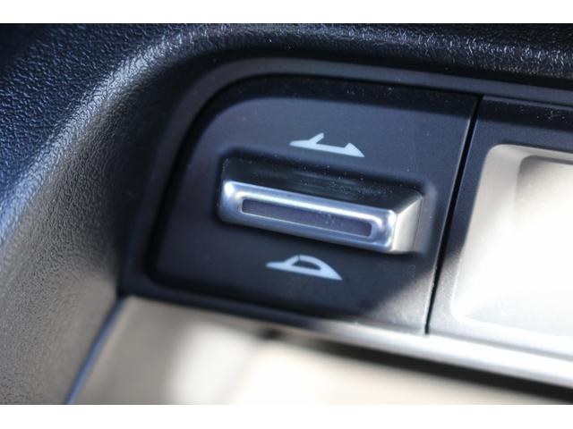 ロードスターRF VS 禁煙車 BOSEサウンドシステム 6MT 衝突軽減ブレーキ 逸脱警報 ブラインドスポットモニター コーナーセンサー 黒革シート フルセグ バックカメラ オートクルーズコントロール(6枚目)