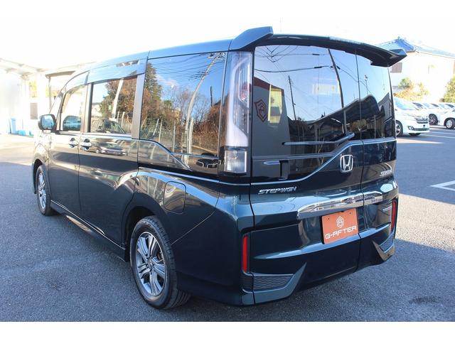 ステップワゴンスパーダ スパーダハイブリッド G ホンダセンシング 後期型 純正9インチナビ 後席モニター フルセグ バックカメラ 両側電動スライドドア 衝突軽減ブレーキ 運転支援システム レーダークルーズコントロール USB端子 標識認識システム 逸脱警報(23枚目)