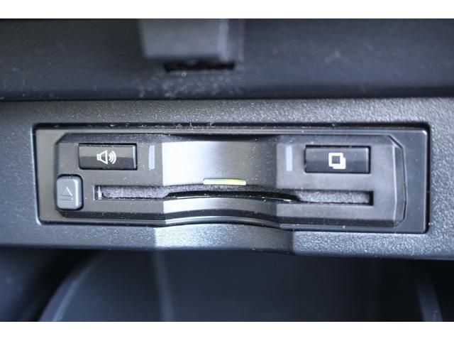 ヴェルファイアハイブリッド Ｘ　後期型　７人乗り　禁煙車　ＡＬＰＩＮＥナビ　後席モニター　フルセグＴＶ　バックカメラ　両側電動スライドドア　追従機能付きクルーズコントロール　プリクラッシュセーフティ　レーン路レーシングアシスト（8枚目）