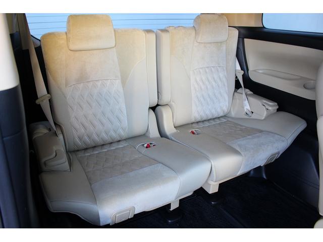 ヴェルファイアハイブリッド Ｘ　後期型　７人乗り　禁煙車　ＡＬＰＩＮＥナビ　後席モニター　フルセグＴＶ　バックカメラ　両側電動スライドドア　追従機能付きクルーズコントロール　プリクラッシュセーフティ　レーン路レーシングアシスト（18枚目）