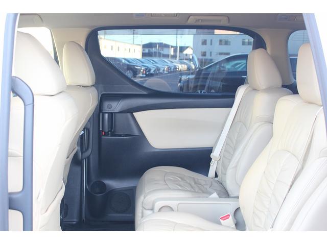 ヴェルファイアハイブリッド Ｘ　後期型　７人乗り　禁煙車　ＡＬＰＩＮＥナビ　後席モニター　フルセグＴＶ　バックカメラ　両側電動スライドドア　追従機能付きクルーズコントロール　プリクラッシュセーフティ　レーン路レーシングアシスト（47枚目）