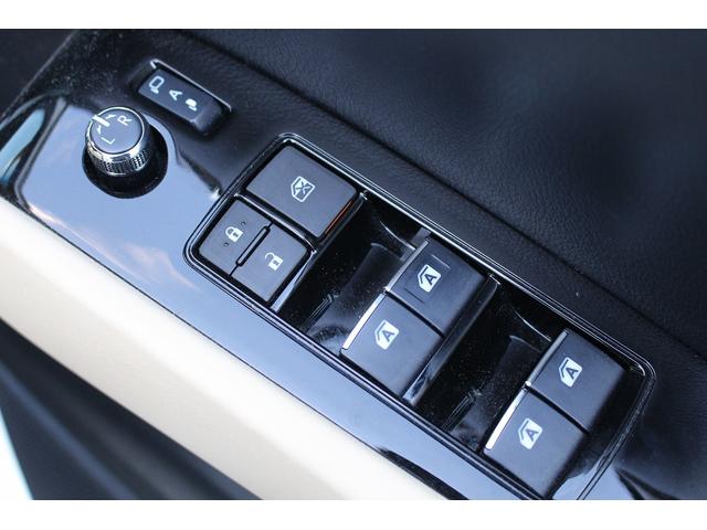 ヴェルファイアハイブリッド Ｘ　後期型　７人乗り　禁煙車　ＡＬＰＩＮＥナビ　後席モニター　フルセグＴＶ　バックカメラ　両側電動スライドドア　追従機能付きクルーズコントロール　プリクラッシュセーフティ　レーン路レーシングアシスト（62枚目）