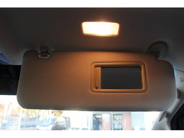 ヴェルファイアハイブリッド Ｘ　後期型　７人乗り　禁煙車　ＡＬＰＩＮＥナビ　後席モニター　フルセグＴＶ　バックカメラ　両側電動スライドドア　追従機能付きクルーズコントロール　プリクラッシュセーフティ　レーン路レーシングアシスト（73枚目）