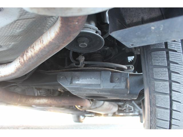 ヴェルファイアハイブリッド Ｘ　後期型　７人乗り　禁煙車　ＡＬＰＩＮＥナビ　後席モニター　フルセグＴＶ　バックカメラ　両側電動スライドドア　追従機能付きクルーズコントロール　プリクラッシュセーフティ　レーン路レーシングアシスト（75枚目）