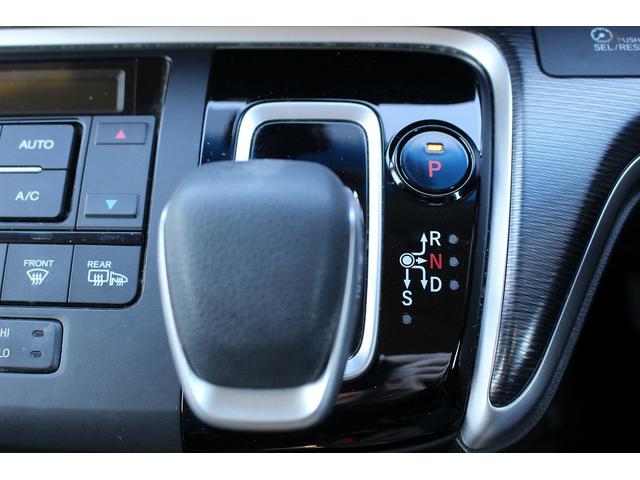 ステップワゴンスパーダ スパーダハイブリッド　Ｇ・ＥＸ　ホンダセンシング　禁煙車　純正後席モニター　純正９型ナビ　フルセグ　バックカメラ　アダクティブクルーズコントロール　衝突軽減ブレーキ　両側電動スライドドア　純正１６インチアルミホイール　誤発進抑制機能　ビルドインＥＴＣ（70枚目）