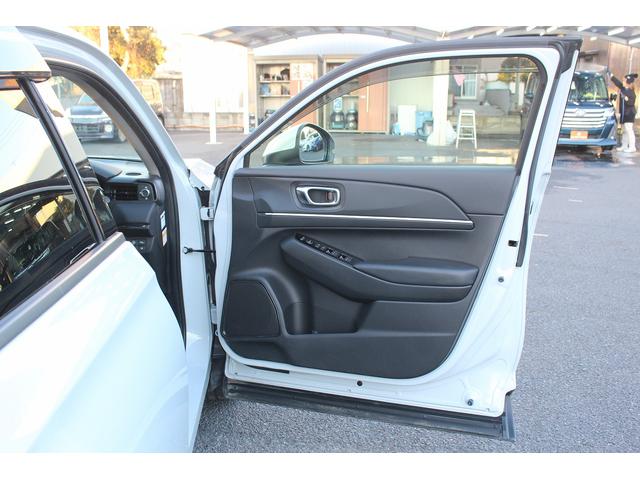 ヴェゼル e:HEV Z 禁煙車 ワンオーナー ホンダコネクト9型ナビ フルセグTV ホンダセンシング ハンズフリーパワーバックドア 前席シートシーター ブライドスポットインフォメーション ステアリングヒーター ETC2.0(27枚目)