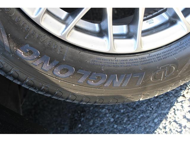 TOYOTA VOXY HYBRID ZS KIRAMEKI II