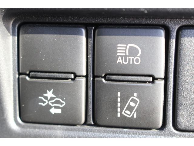 TOYOTA VOXY HYBRID ZS KIRAMEKI II