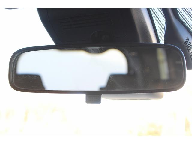 TOYOTA VOXY HYBRID ZS KIRAMEKI II