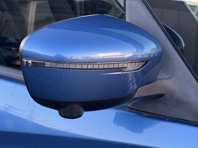 セレナ ハイウェイスター　ＶセレクションＩＩ　禁煙車　純正後席モニター　純正９インチナビ　フルセグ　アラウンドビューカメラ　プロパイロット　パーキングアシスト　衝突軽減ブレーキ　レーンキープ　デジタルインナーミラー　障害物センサー　純正１６ＡＷ（30枚目）