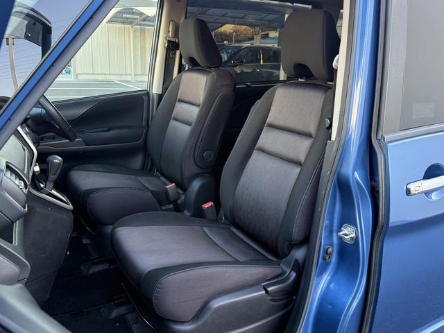 セレナ ハイウェイスター　ＶセレクションＩＩ　禁煙車　純正後席モニター　純正９インチナビ　フルセグ　アラウンドビューカメラ　プロパイロット　パーキングアシスト　衝突軽減ブレーキ　レーンキープ　デジタルインナーミラー　障害物センサー　純正１６ＡＷ（49枚目）